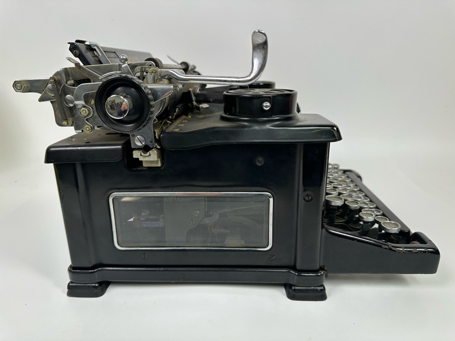 Antique Metal ROYAL Typewriter In Excellent Condition With Side Glass Panels And Original Cover 15W X 16D X 9.5H [Photo 16]