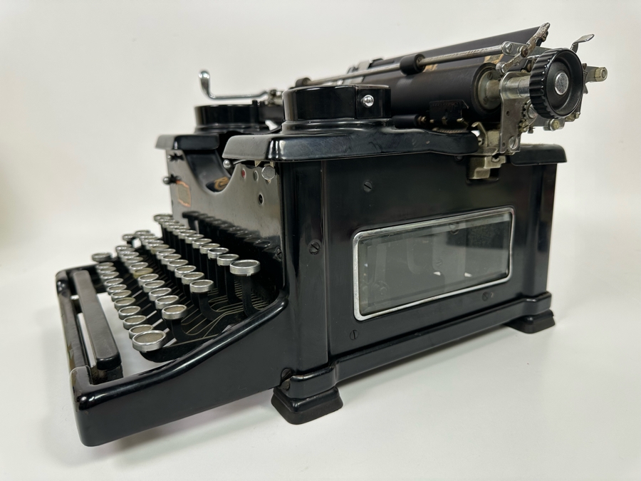 Antique Metal ROYAL Typewriter In Excellent Condition With Side Glass Panels And Original Cover 15W X 16D X 9.5H [Photo 10]