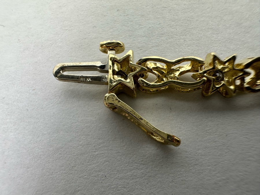 14K Gold Two Tone X And Star Link Diamond Bracelet With 14 Round Brilliant Cut Diamonds Apx 0.07cts Total Weight 7'L 8.8g Appraised At $1,035 [Photo 10]