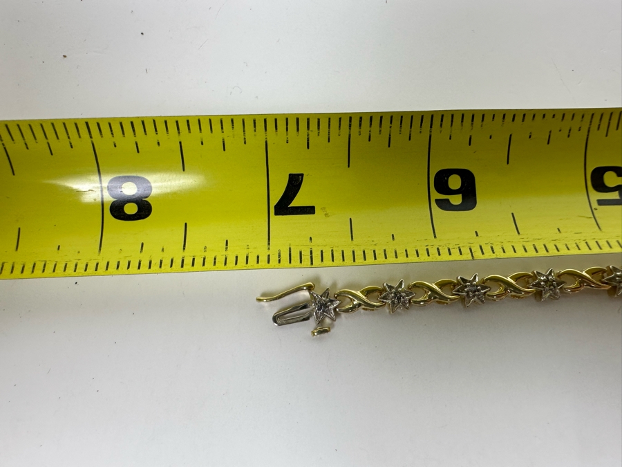 14K Gold Two Tone X And Star Link Diamond Bracelet With 14 Round Brilliant Cut Diamonds Apx 0.07cts Total Weight 7'L 8.8g Appraised At $1,035 [Photo 12]