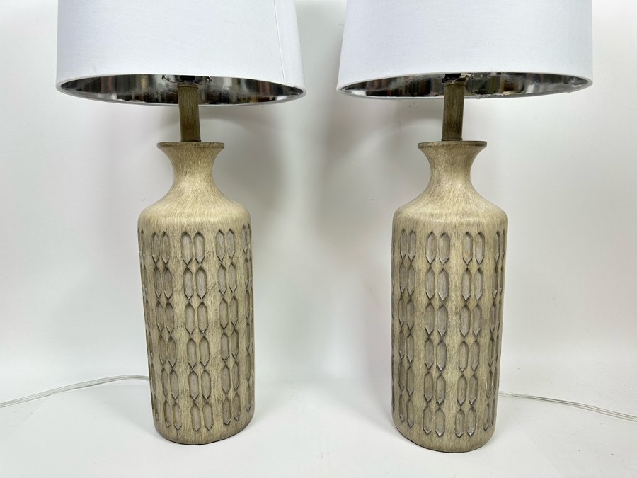 Pair Of Contemporary Table Lamps 27H [Photo 2]