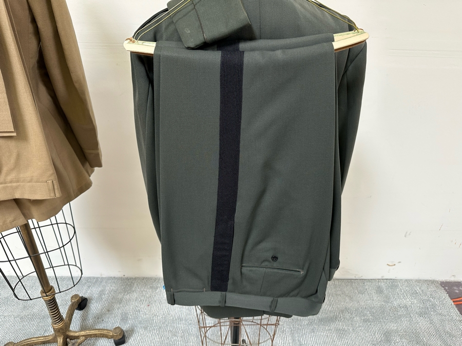 WWII Army Uniforms Jacket Size 41 L [Photo 13]