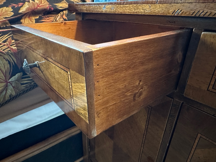 Pair Of Inlaid Wooden Nightstands Side Tables Cabinets 28W X 17D X 32.5H [Photo 8]