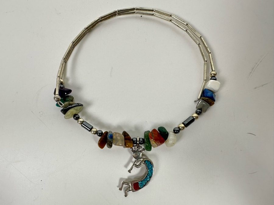 Bracelet With Various Stones [Photo 4]