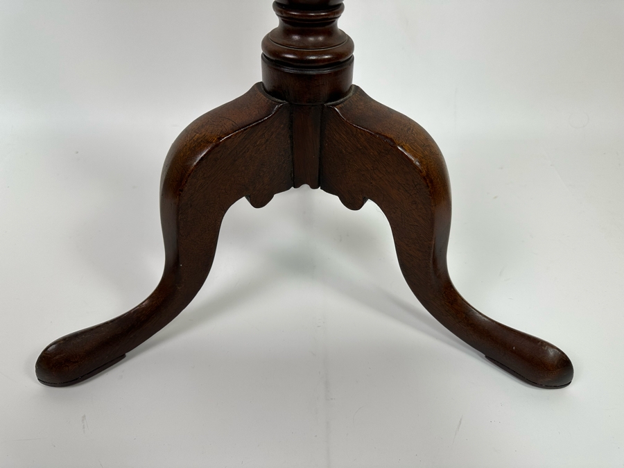 Vintage Mahagony Tripod Side Table 16W X 25H [Photo 5]