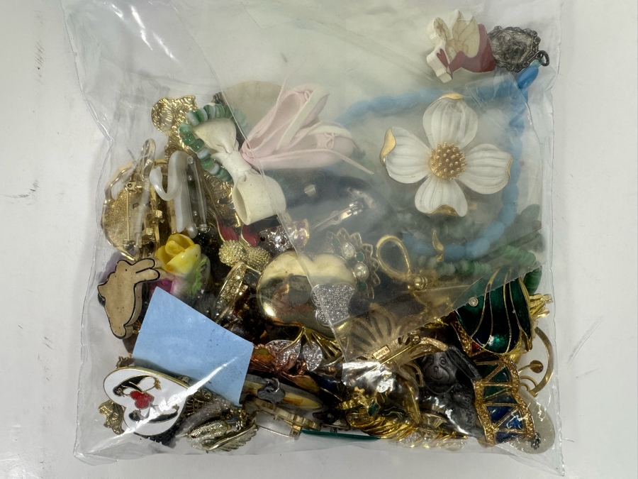 Costume Jewelry Lot #1 [Photo 11]