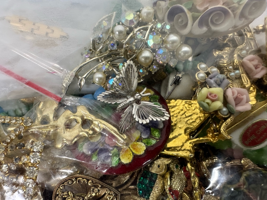 Costume Jewelry Lot #1 [Photo 6]