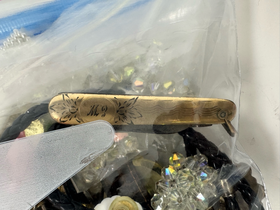 Costume Jewelry Watch Lot #2 [Photo 12]