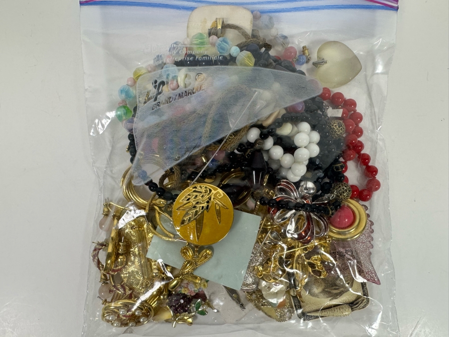 Costume Jewelry Lot #3 [Photo 1]
