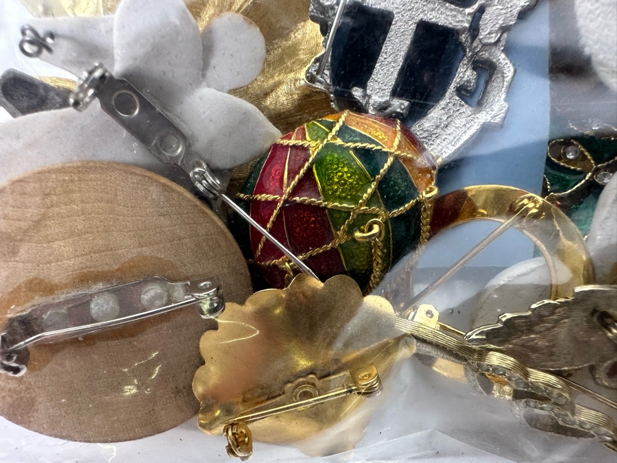 Costume Jewelry Lot #4 [Photo 12]