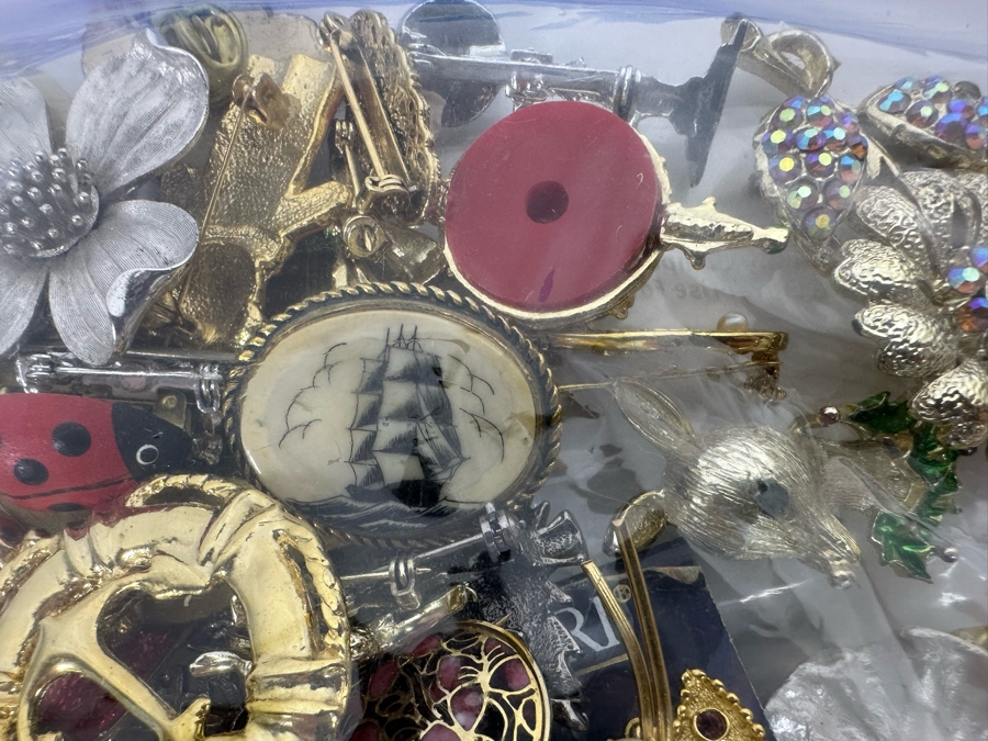 Costume Jewelry Lot #4 [Photo 3]