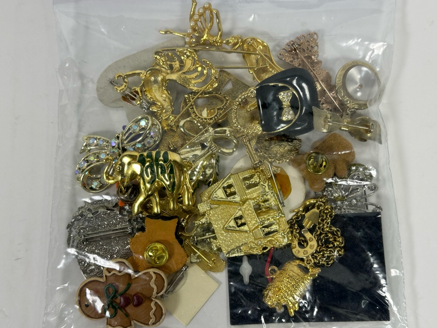 Costume Jewelry Lot #5 [Photo 1]