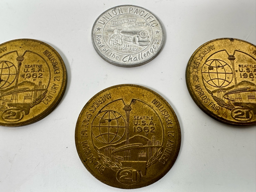 (3) 1962 Seattle World's Fair $1 Tokens And (1) Union Pacific Railroad Aluminum 1940 Luck Piece [Photo 3]