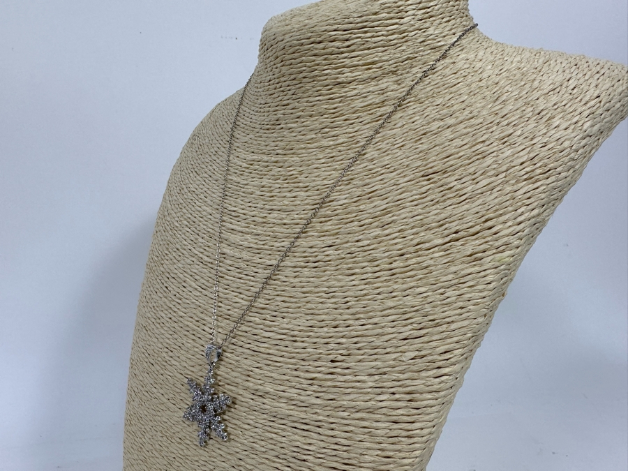 Sterling Silver Snowflake Pendant With 18' Sterling Silver Chain Necklace 4.4g [Photo 5]