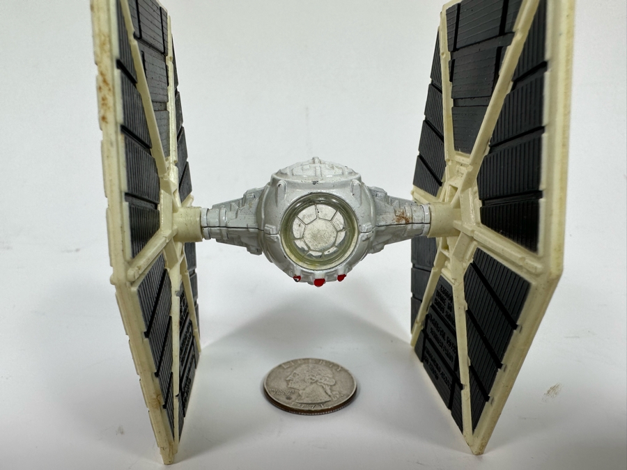 Original 1978 Kenner Productions Star Wars T‪ie Fighter Missing Back Plastic Window Made In Hong Kong [Photo 4]