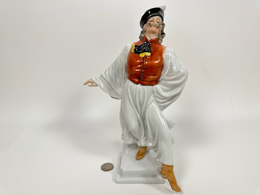 Herend Hungary Porcelain Hand Painted Dancing Peasant Figurine 11.5H [Photo 2]