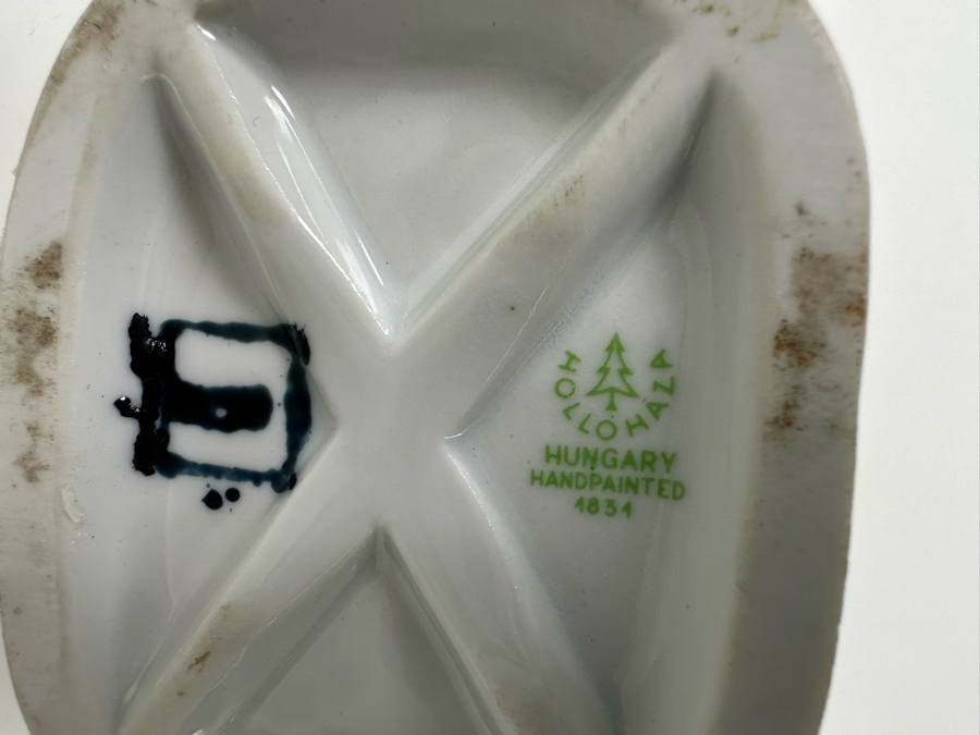 Vintage Hollohaza Hungarian Matyo Couple Hand Painted Figurines 12H [Photo 15]