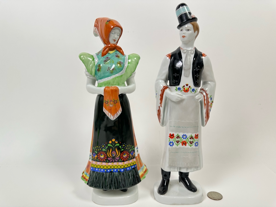 Vintage Hollohaza Hungarian Matyo Couple Hand Painted Figurines 12H [Photo 3]