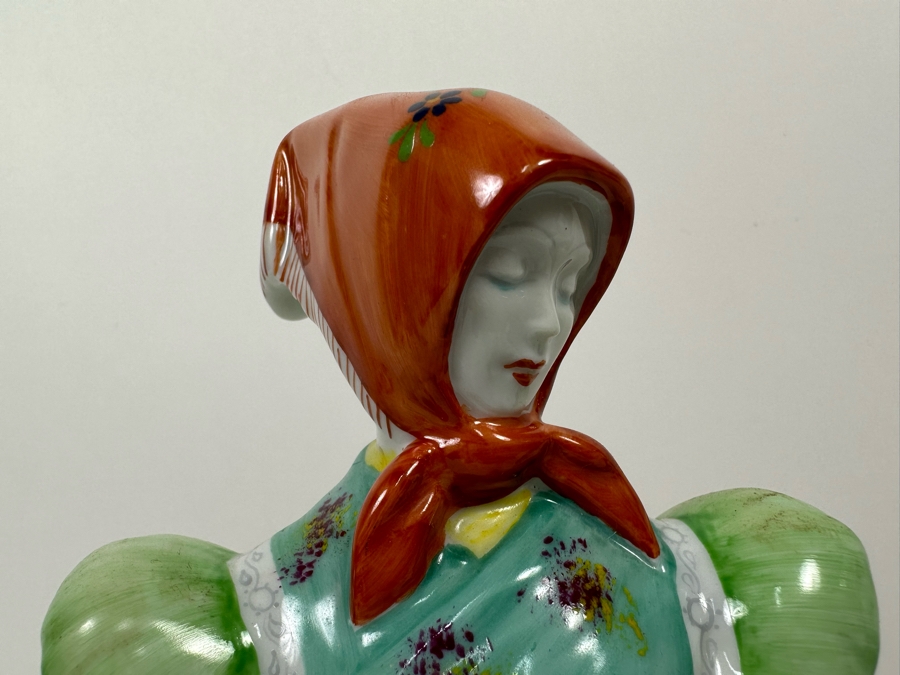 Vintage Hollohaza Hungarian Matyo Couple Hand Painted Figurines 12H [Photo 5]