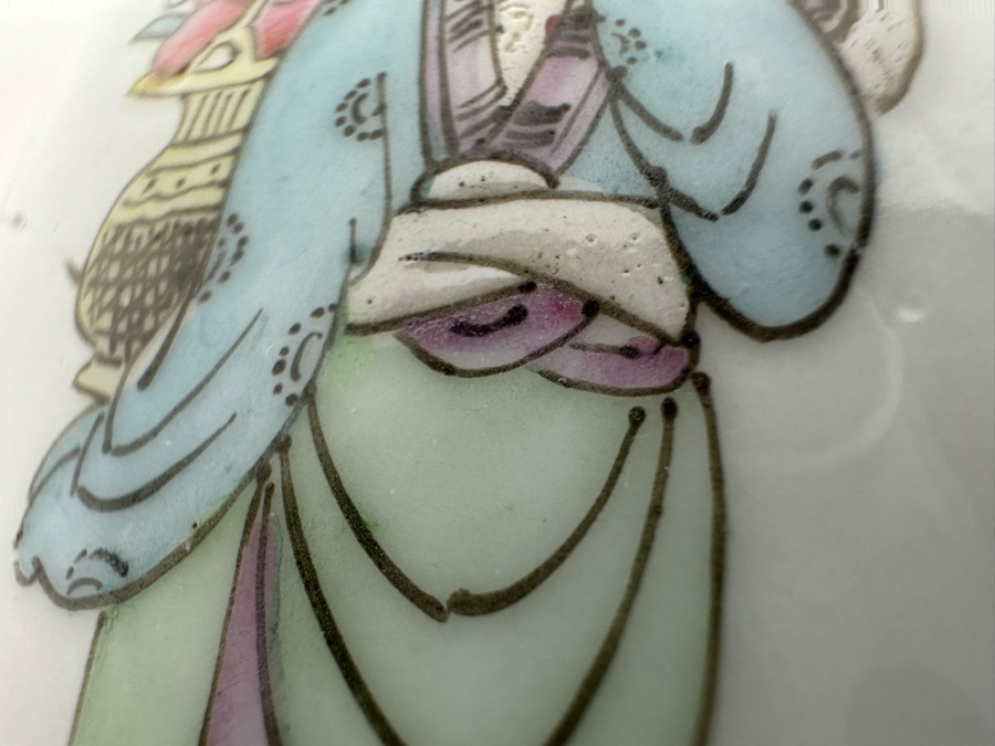 Vintage Signed Chinese Hand Painted Porcelain Vase 9H [Photo 23]