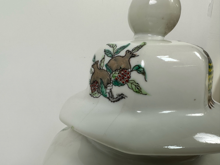 Vintage Signed Chinese Hand Painted Porcelain Lidded Jar 15H [Photo 20]