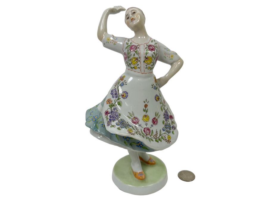 Vintage Zsolnay Hungary Folk Dancer Lady Hand Painted Porcelain Figurine 9H [Photo 1]