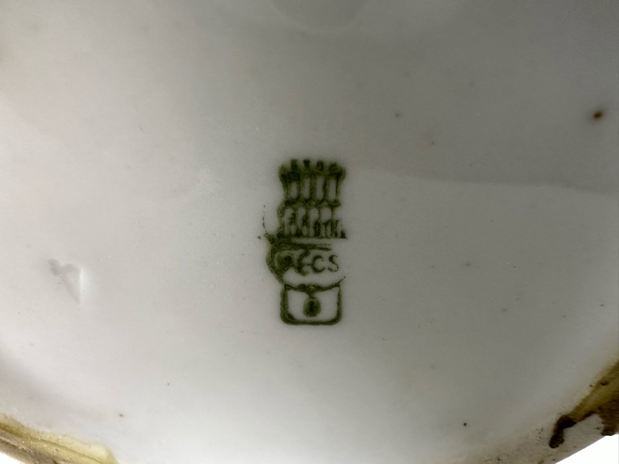 Vintage Zsolnay Hungary Folk Dancer Lady Hand Painted Porcelain Figurine 9H [Photo 12]