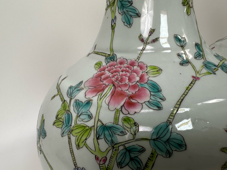 Pair Of Vintage Chinese Hand Painted Porcelain Vases 15H [Photo 9]