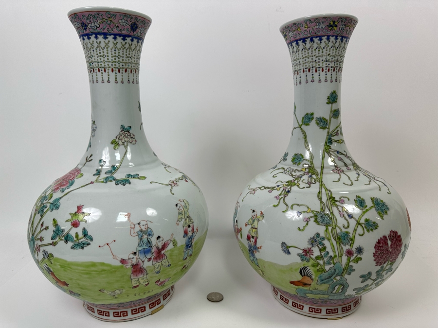 Pair Of Vintage Chinese Hand Painted Porcelain Vases 15H [Photo 4]