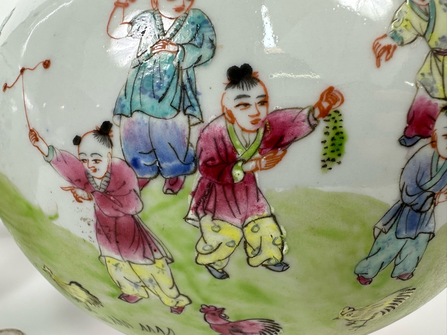 Pair Of Vintage Chinese Hand Painted Porcelain Vases 15H [Photo 12]