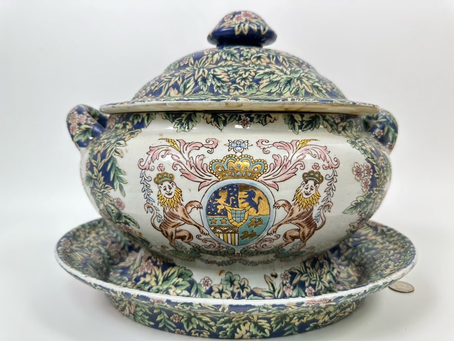 Vintage Signed Chinese Export Soup Tureen With Underplate 13W X 8D X 11H [Photo 4]