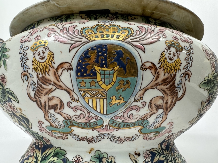 Vintage Signed Chinese Export Soup Tureen With Underplate 13W X 8D X 11H [Photo 15]