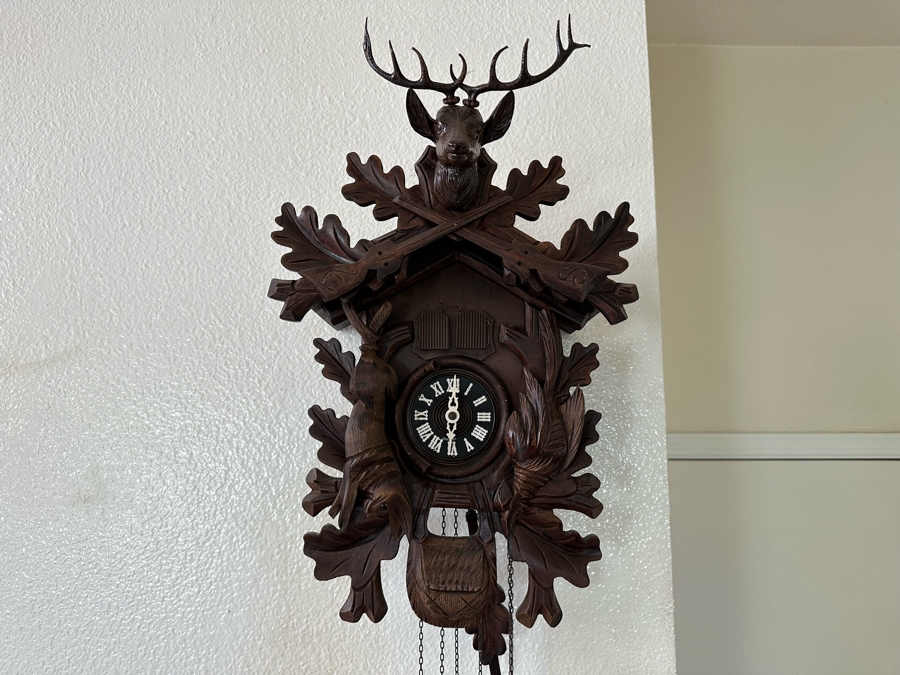 Vintage Wooden Cuckoo Clock With Thorens Movement Blue Danube Music Box