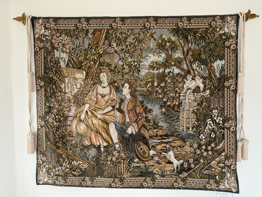 Wall Tapestry 60W X 51H [Photo 3]
