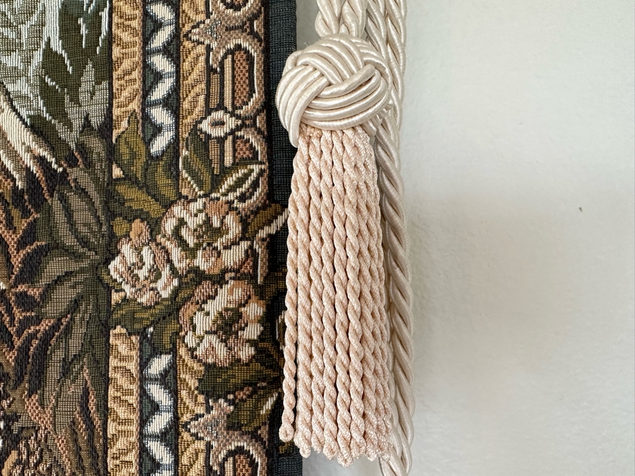 Wall Tapestry 60W X 51H [Photo 10]