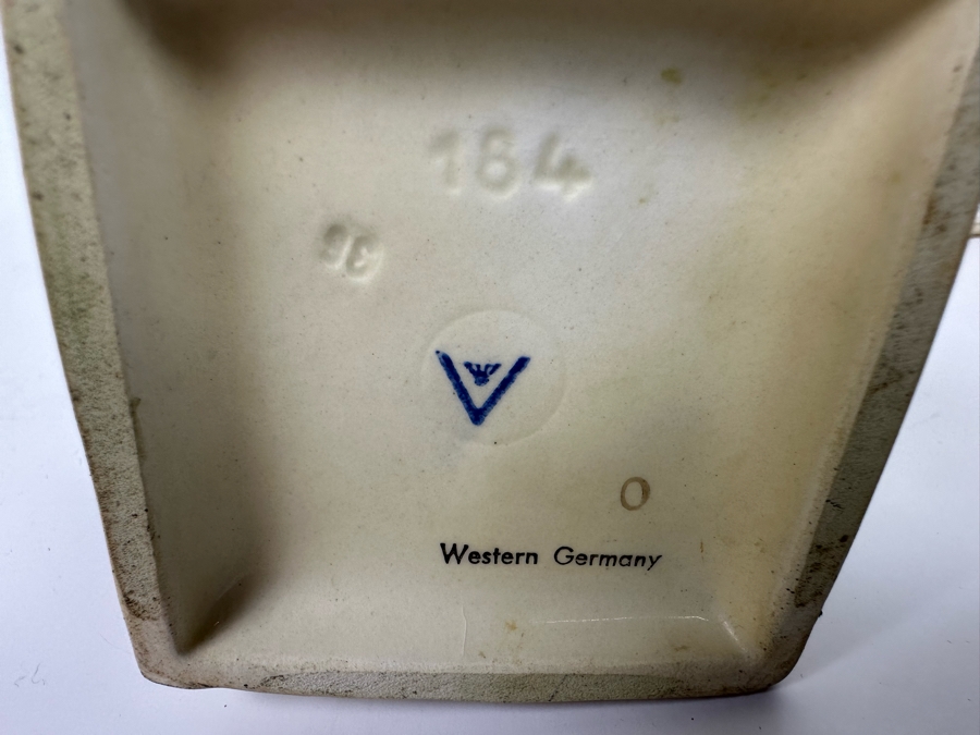 Set Of Three Vintage German Hand Painted Hummel Figurines [Photo 15]