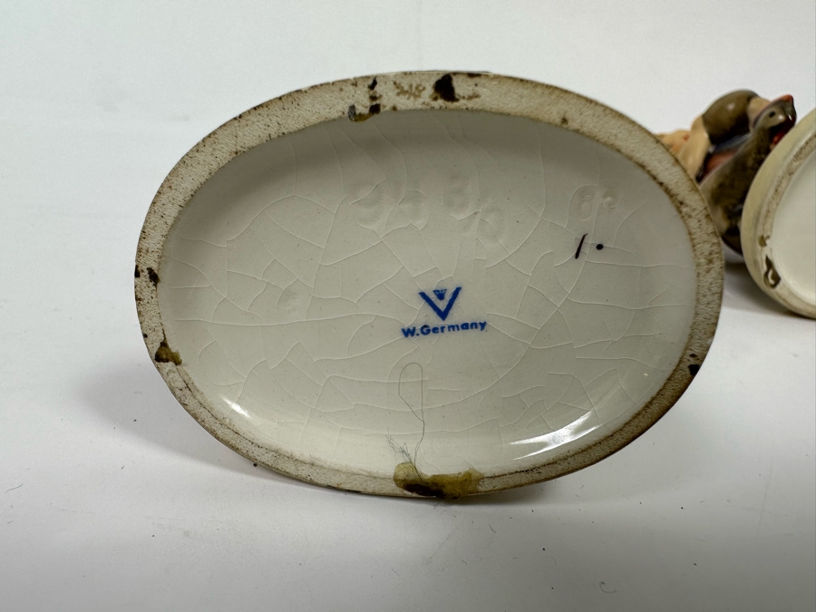 Set Of Three Vintage German Hand Painted Hummel Figurines [Photo 17]