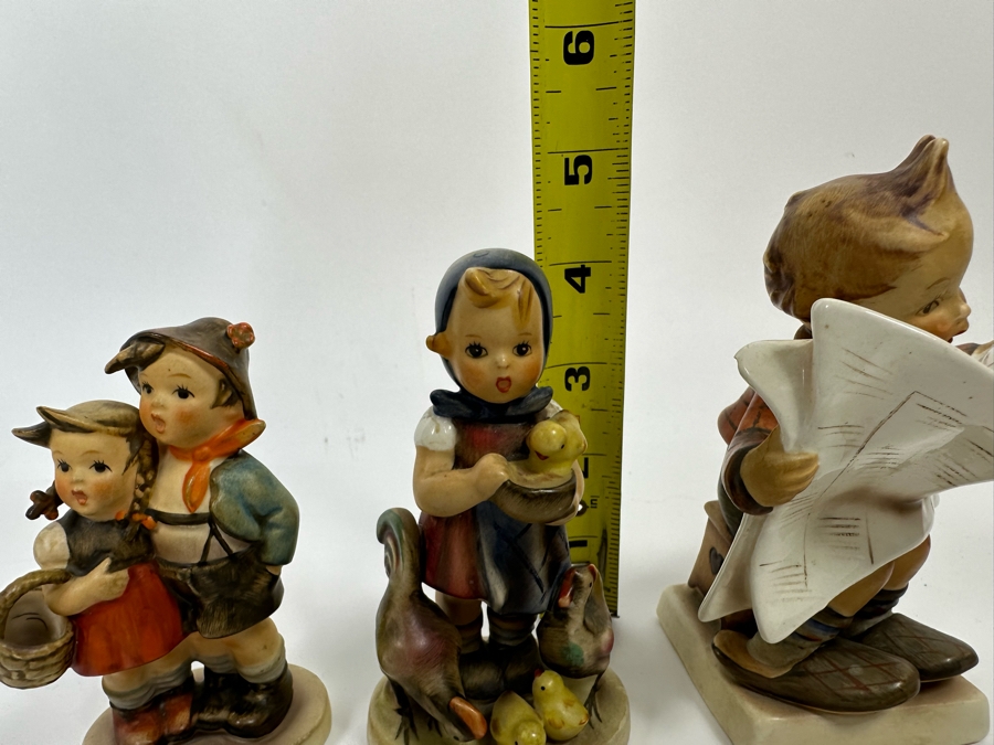 Set Of Three Vintage German Hand Painted Hummel Figurines [Photo 18]