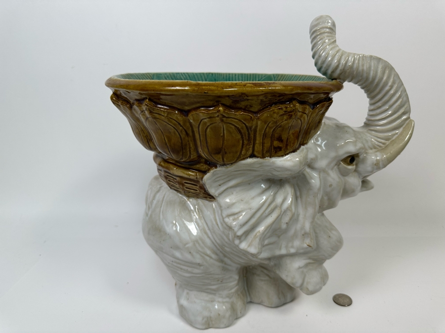 Glazed Ceramic Majolica Lucky Elephant Key Dish 13W X 7D X 14H [Photo 12]