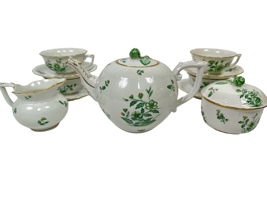 Herend Hungary Tea Service Featuring Teapot, Sugar And Creamer A Four Cups And Saucers