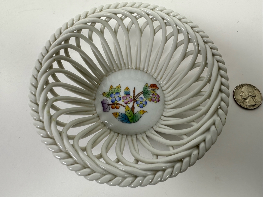 Herend Hungary Hand Painted Openwork Weave Basket Porcelain Dish 5W X 1.5H [Photo 3]