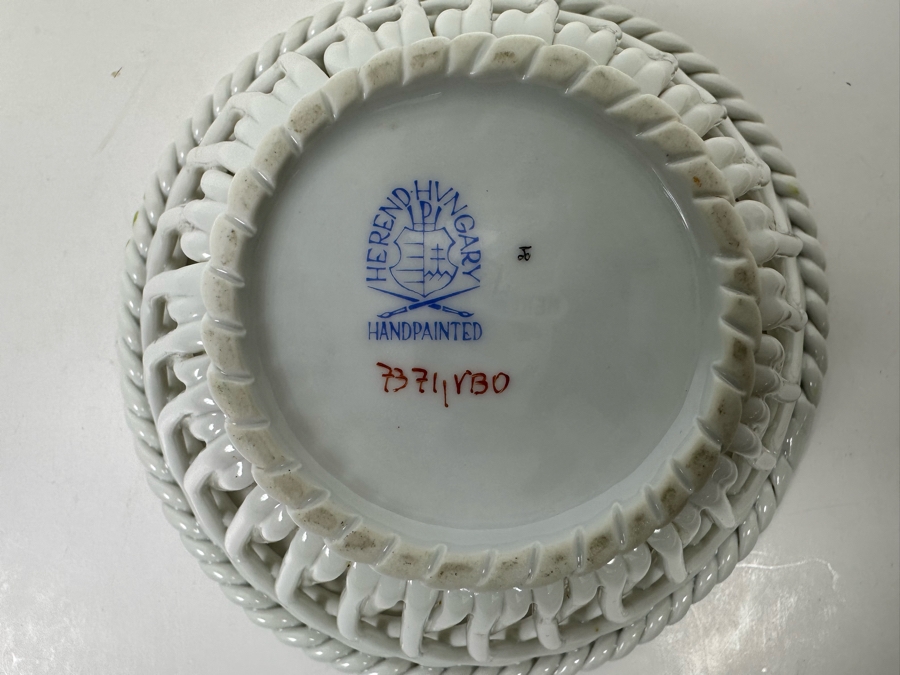 Herend Hungary Hand Painted Openwork Weave Basket Porcelain Dish 5W X 1.5H [Photo 6]