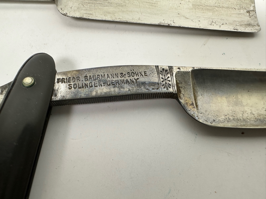 Pair Of German Straight Razors With Original Boxes [Photo 5]