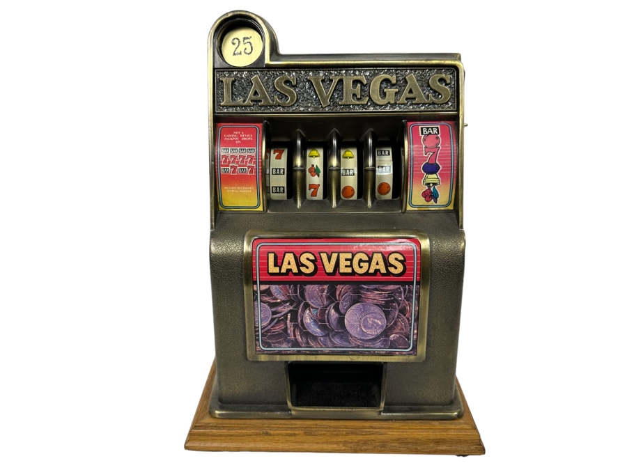 Working Las Vegas Toy Slot Machine Bank [Photo 1]