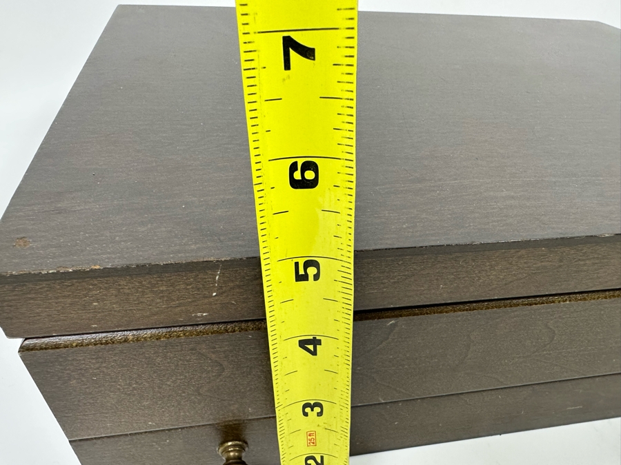 Silverplate Flatware Set With Wooden Storage Box 15W X 11D X 5H [Photo 11]