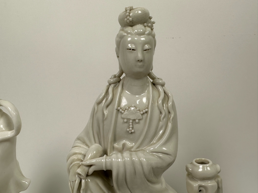 Collection Of White Kuan Yin / Guan Yin Porcelain Figurines 11H [Photo 5]