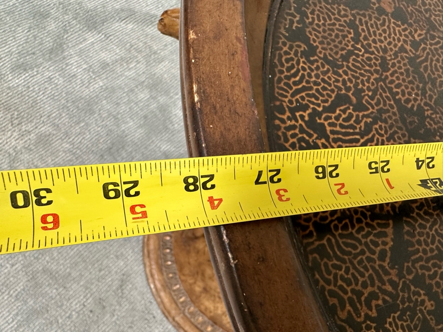 Giraffe Motif Side Table 28W X 28H [Photo 9]