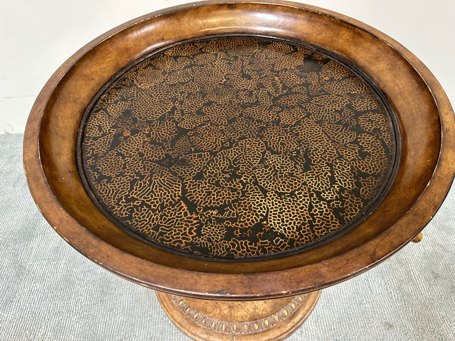 Giraffe Motif Side Table 28W X 28H [Photo 7]