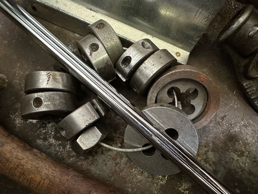 Vintage Metal Craftsman Toolbox With Casters Filled With Tools 18W X 10D X 15H - See Photos [Photo 18]