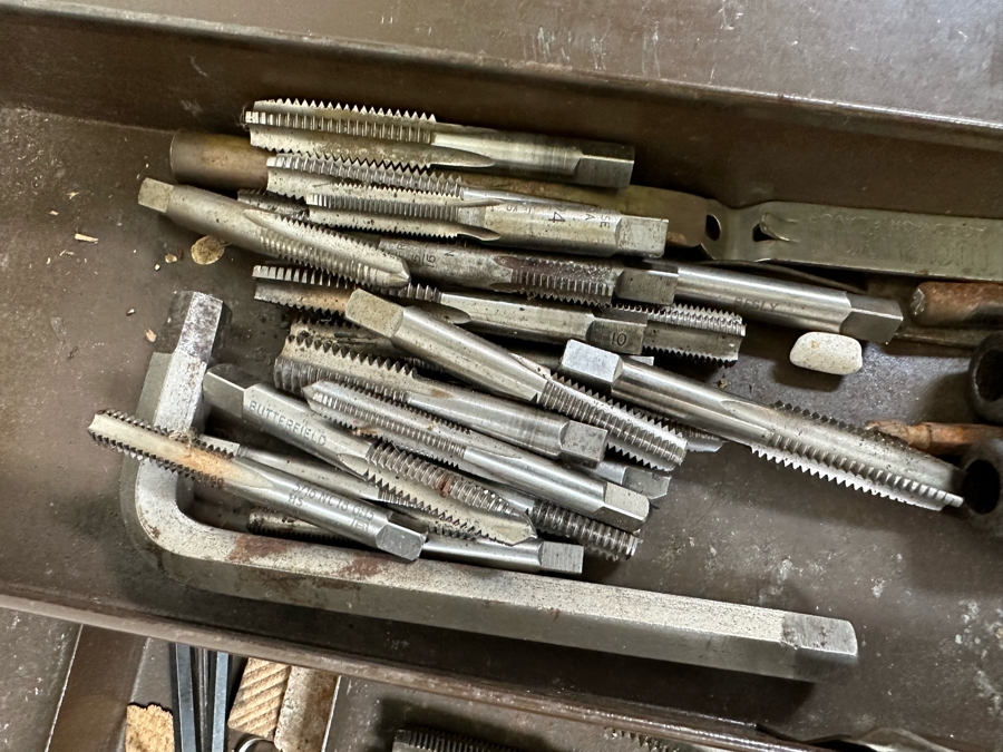 Vintage Metal Craftsman Toolbox With Casters Filled With Tools 18W X 10D X 15H - See Photos [Photo 6]